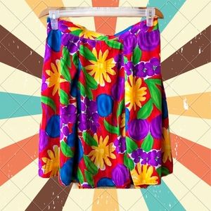 bright floral skirt. so pretty. 💃